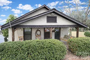 1340 1st Ave Pl NW, Hickory, NC 28601 - Photo 1