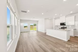 1276 30th Street NE, Conover, NC 28613 - Photo 3