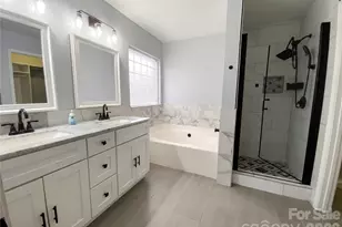 7508 Free Ct, Charlotte, NC 28216 - Photo 11