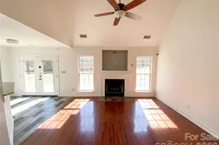 7508 Free Ct, Charlotte, NC 28216 - Photo 15