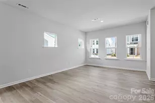 5831 Tuckaseegee Rd, Charlotte, NC 28208 - Photo 15