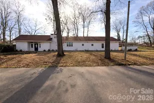1010 Wesley St, Shelby, NC 28150 - Photo 1