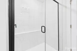 311 E King St, Kings Mountain, NC 28086 - Photo 21