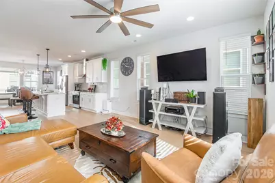 6017 Irwins Branch Drive, Charlotte, NC 28217 - Photo 9