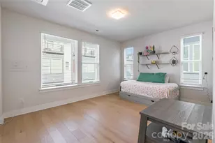 6017 Irwins Br Dr, Charlotte, NC 28217 - Photo 23