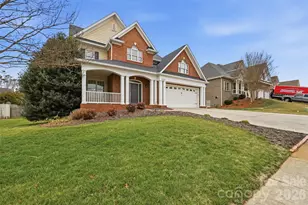 1838 31st Ave Ln NE, Hickory, NC 28601 - Photo 3