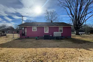 422 E 12th Ave, Gastonia, NC 28054 - Photo 13