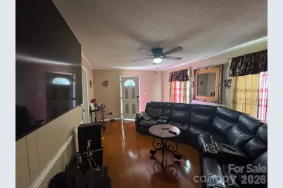 422 E 12th Avenue, Gastonia, NC 28054 - Photo 3
