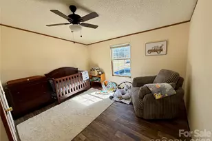 2390 Claremont Rd, Newton, NC 28658 - Photo 7