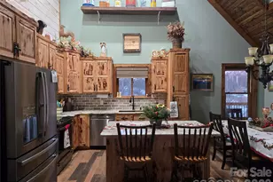 55 Bear Paw Ln, Sparta, NC 28675 - Photo 7