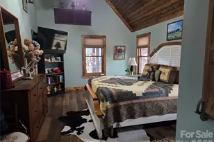 55 Bear Paw Ln, Sparta, NC 28675 - Photo 11