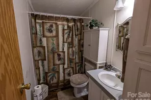 6846 Potter Rd, Matthews, NC 28104 - Photo 19