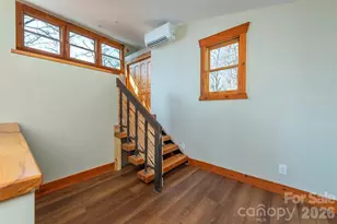 316 Oakdale Dr, Hendersonville, NC 28791 - Photo 15