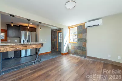 316 Oakdale Drive, Hendersonville, NC 28791 - Photo 7