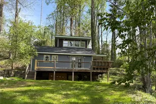 316 Oakdale Dr, Hendersonville, NC 28791 - Photo 1