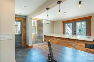 316 Oakdale Dr, Hendersonville, NC 28791 - Photo 9