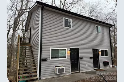 435 3rd Avenue Drive SE, Hickory, NC 28602 - Photo 1