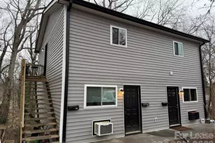 435 3rd Ave Dr SE, Hickory, NC 28602 - Photo 1