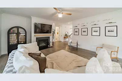 11216 Wooded Saddle Road, Charlotte, NC 28216 - Photo 11