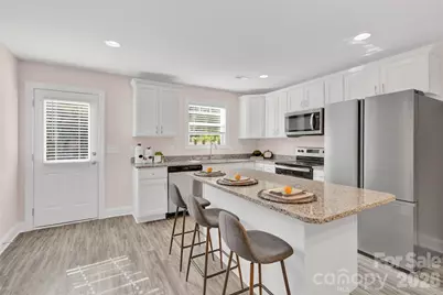 2833 Southwest Boulevard, Charlotte, NC 28216 - Photo 7