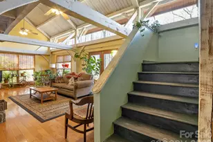 405 Loop Rd, Campobello, SC 29322 - Photo 5