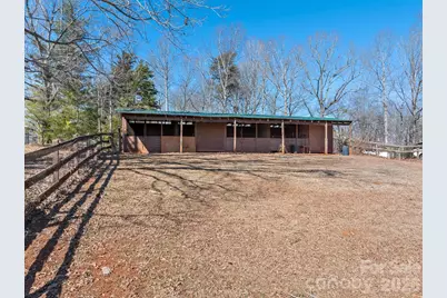 405 Loop Road, Campobello, SC 29322 - Photo 25