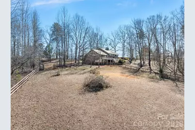 405 Loop Road, Campobello, SC 29322 - Photo 37