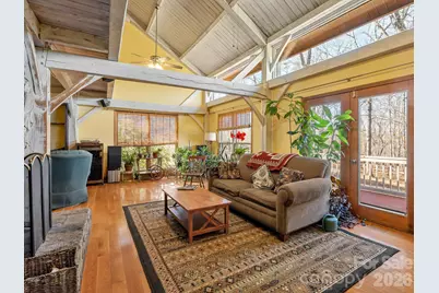 405 Loop Road, Campobello, SC 29322 - Photo 3