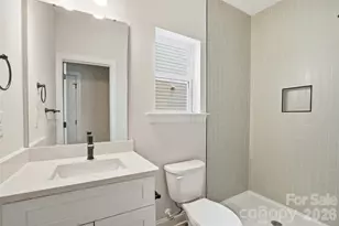 4504/4506 W Tyvola Rd, Charlotte, NC 28208 - Photo 31