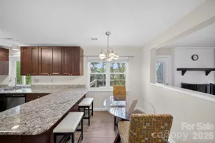 2354 Castlecomer Dr, Charlotte, NC 28262 - Photo 7