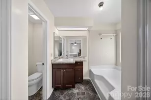 2354 Castlecomer Dr, Charlotte, NC 28262 - Photo 17