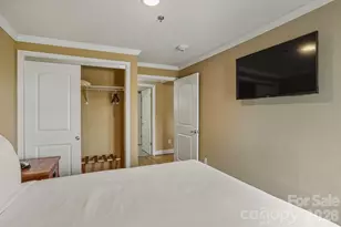 402 Bowling Park Rd, Asheville, NC 28803 - Photo 11