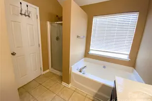 7824 Buddy Holly Rd, Charlotte, NC 28216 - Photo 13