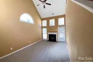 7824 Buddy Holly Rd, Charlotte, NC 28216 - Photo 3