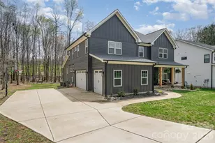 4125 Spring St, Matthews, NC 28105 - Photo 3