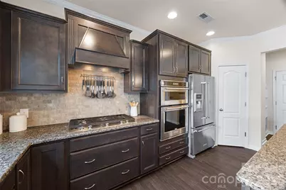 10830 Saltmarsh Lane, Charlotte, NC 28278 - Photo 15