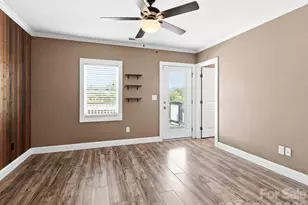 3333 Chimney Rock Rd, Hendersonville, NC 28792 - Photo 17