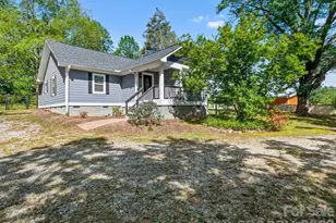 3333 Chimney Rock Rd, Hendersonville, NC 28792 - Photo 3