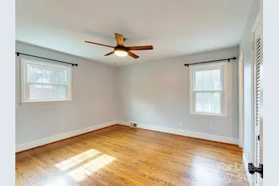 7026 Morganford Road, Charlotte, NC 28211 - Photo 31