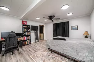 1378 8th St NW, Hickory, NC 28601 - Photo 13