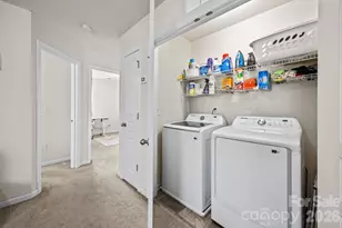 2730 Riley Woods Ln, Charlotte, NC 28269 - Photo 17