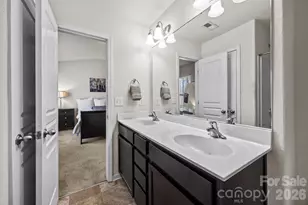 2730 Riley Woods Ln, Charlotte, NC 28269 - Photo 27