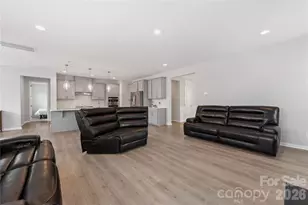 346 W Waterlynn Rd, Mooresville, NC 28117 - Photo 15