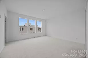 4332 Honeywalk Ln, Charlotte, NC 28278 - Photo 15