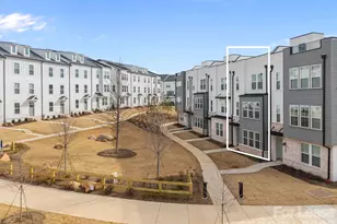 4332 Honeywalk Ln, Charlotte, NC 28278 - Photo 3