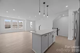 4332 Honeywalk Ln, Charlotte, NC 28278 - Photo 9