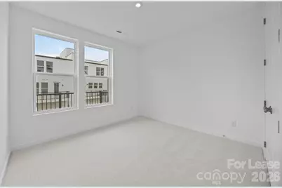 4332 Honeywalk Lane, Charlotte, NC 28278 - Photo 5