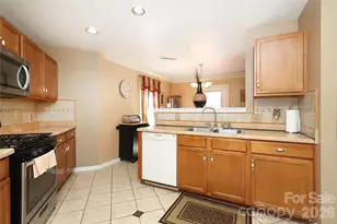 6432 Brumit Ln, Charlotte, NC 28269 - Photo 13