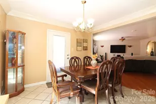 6432 Brumit Ln, Charlotte, NC 28269 - Photo 17