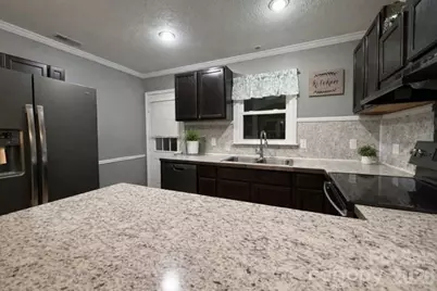 221 Valdese Drive, Morganton, NC 28655 - Photo 3